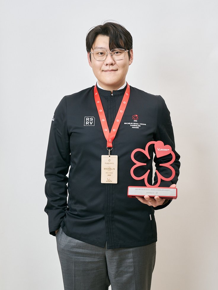 [미쉐린가이드] 정식당 김민준, 2025 소믈리에 어워드 수상